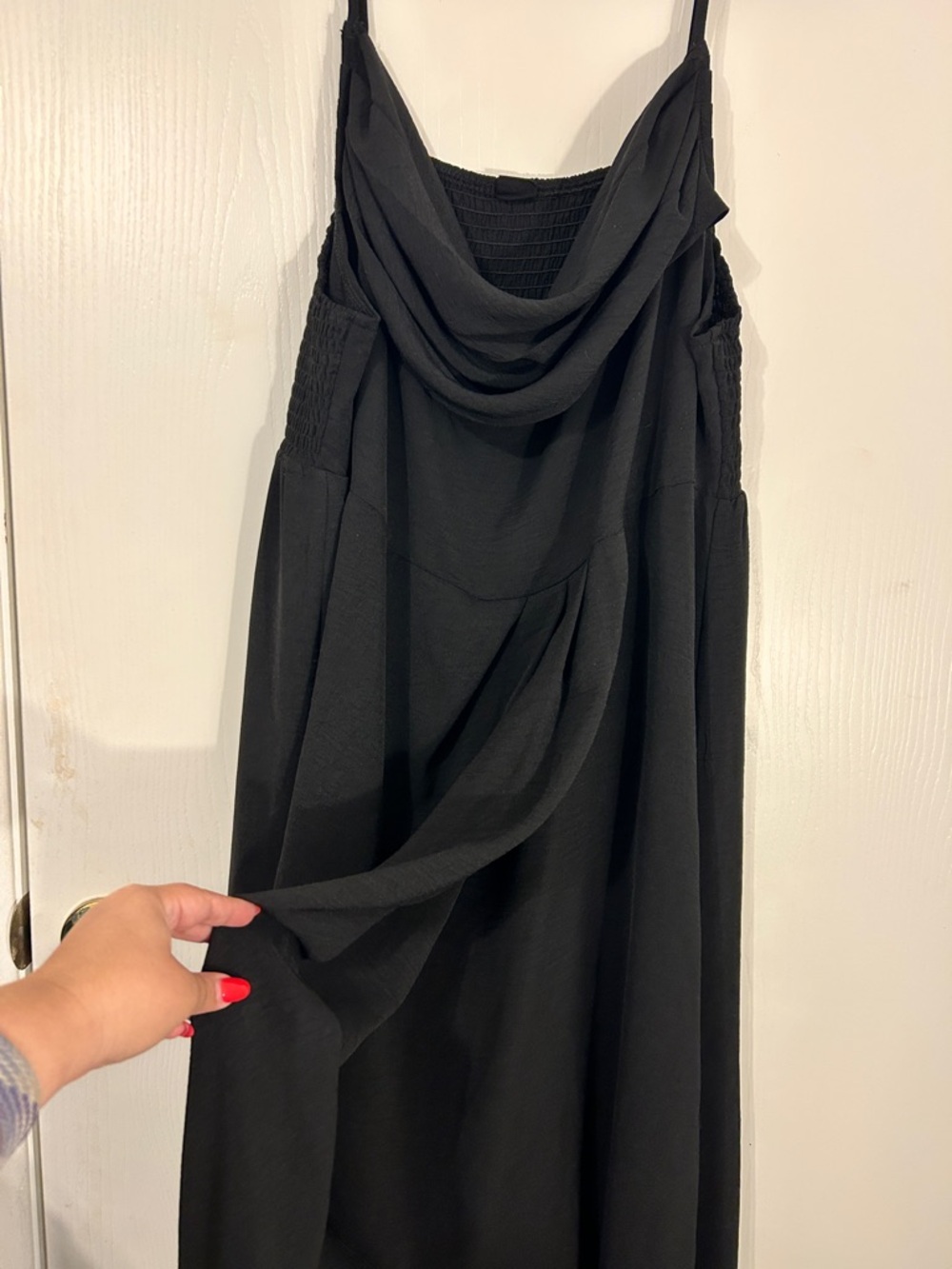 Black Draped Cowl Neck Midi Dress - Women's - Picture 5 of 8